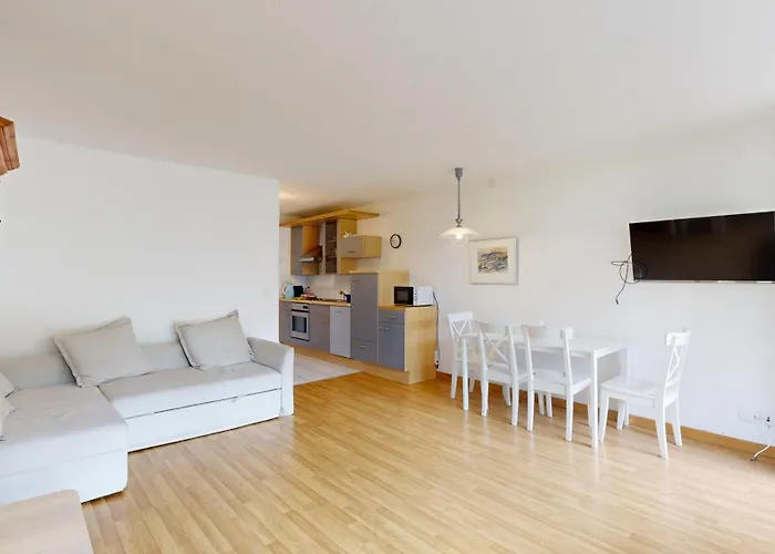 Gemuetliches 1 Schlafzimmer - Bergblick Und Ski-nah Apartman